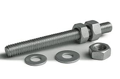 Шпильки DIN 975 в строительстве и машиностроении: когда шпилька лучше болта